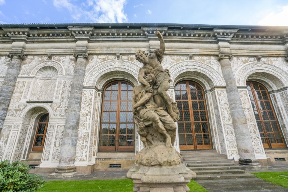 Prague: Castle Tour with Local Guide and Entry Ticket - Old Royal Palace and Vladislav Hall: Where Big Events Need Big Space