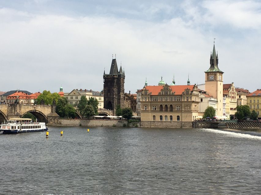 Prague City: 1-Hour Orientation Tour by Bus - What You Actually See (and What You Don’t)