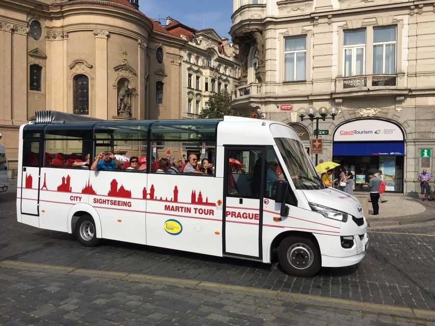 Prague City: 1-Hour Orientation Tour by Bus - Audio Guide in 26 Languages: Listen at Your Pace