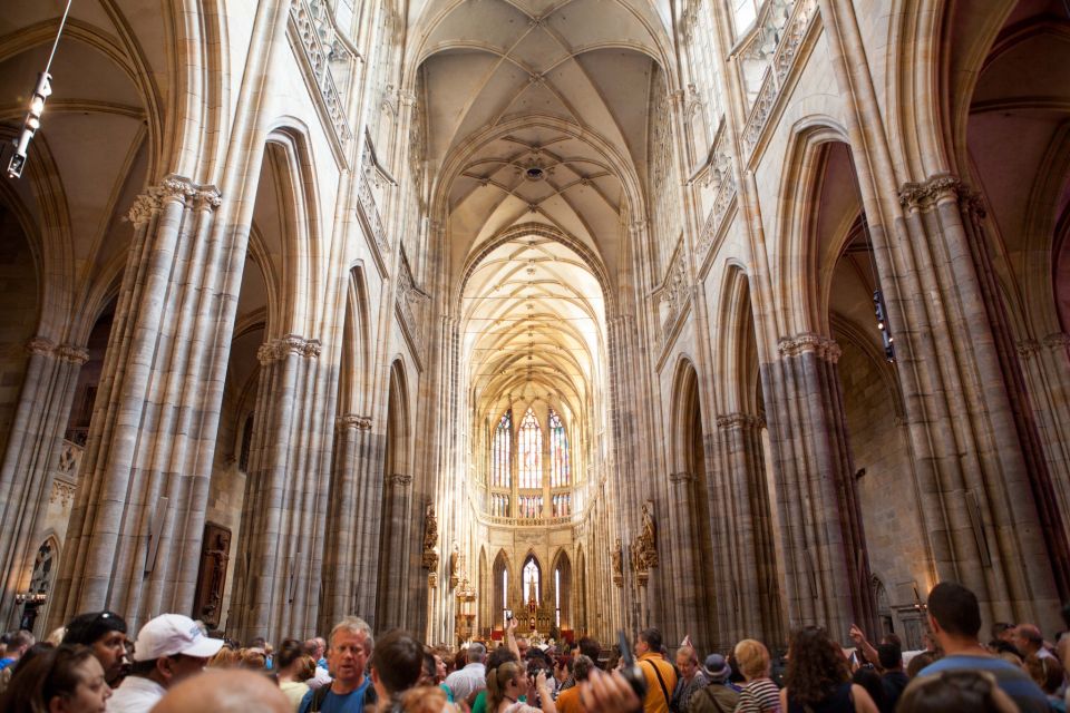 Prague City 3-Hour Tour with Changing of the Guard - Saint Vitus Cathedral, crown jewels, and a smart pause at Lobkowicz Palace
