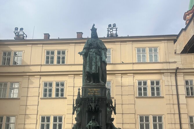 Prague city tour + Charles Bridge and Campa island small groups - Key things to know before you go