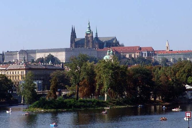 Prague: Classic City Bike Tour (small groups) - Stop-by-stop route: the classic highlights in one smooth circuit