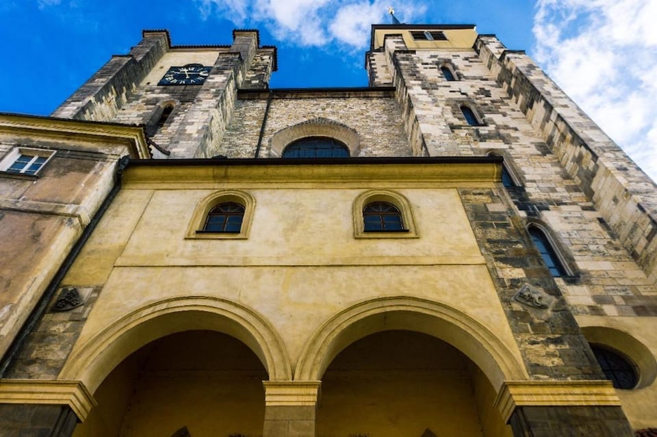 Prague: Classical Concert at St. Giles' Church - Key things you’ll notice