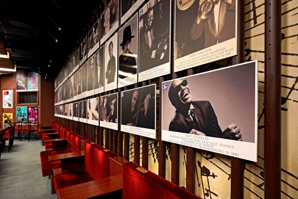 Prague: Concert at Reduta Jazz Club - The Saxophone Bar and the golden saxophone beer trick