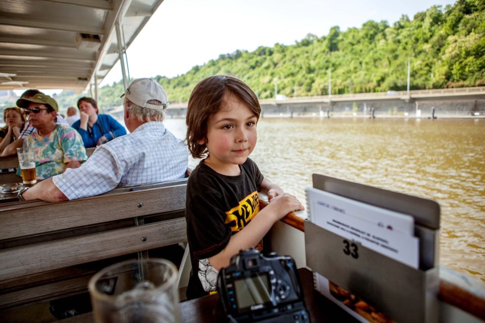 Prague Cruise: 1-Hour on the River Vltava - The Letná Metronome moment on the river