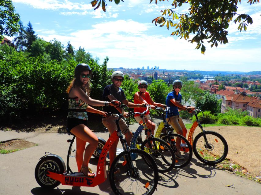 Prague: E-Bike/E-Scooter Viewpoint Tour - Choosing e-bike vs e-scooter: small differences that matter