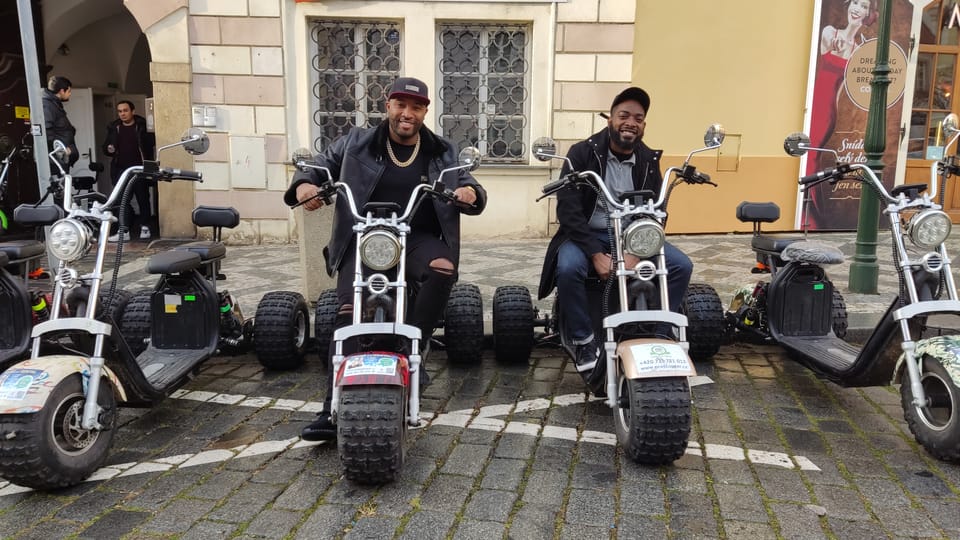 Prague: Electric Trike Viewpoints Tour - Comfort and weather reality check