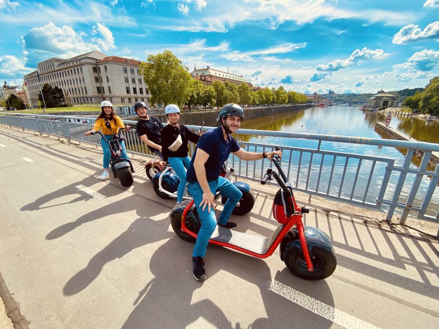 Prague: Fat Tire E-Scooter Guided Tour - Starting at Saská 7 and learning the Scrooser fast