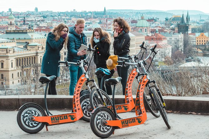 Prague Fat Tire or Regular Scooter City Tour - Riding the Electric Scooter: Easy, But Not Auto-Pilot