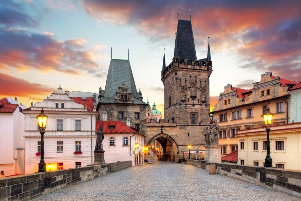 Prague: Full-Day Old Town, River Cruise & Prague Castle Tour - Certovka Canal Cruise: Prague Venice From the Water