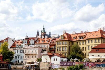 Prague: Full-Day Sightseeing Tour with Cruise and Lunch - Wenceslas Square to the Dancing House: Prague’s Two Faces in One Stroll