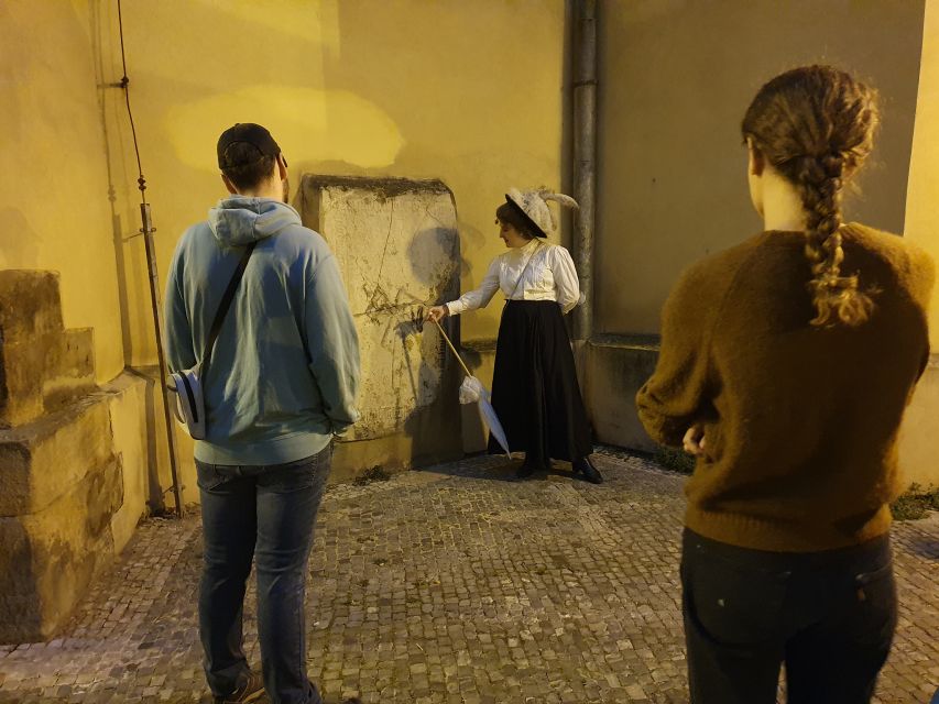 Prague: Ghost Tour - Old-New Synagogue and Old Jewish Cemetery: Learning the Grim Side With Care