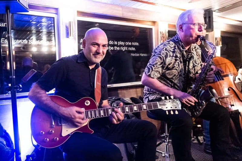 Prague: Jazz Boat Cruise with Live Concert and Optional Meal - Service and Atmosphere: Why People Keep Calling It Cozy