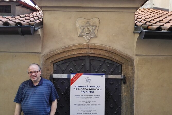 Prague Jewish Quarter Private tour - 3hours - Old-New Synagogue: architecture with age and weight