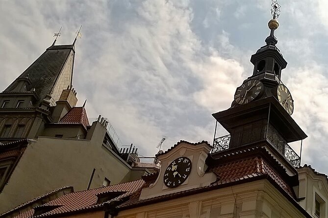 Prague: Jewish Quarter Walking Tour with Admission Tickets - Pinkas Synagogue: guided time that makes the interior feel meaningful