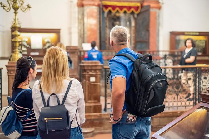 Prague: Jewish Quarter Walking Tour with Admission Tickets - Spanish Synagogue: finishing at Španělská with the last guided interior