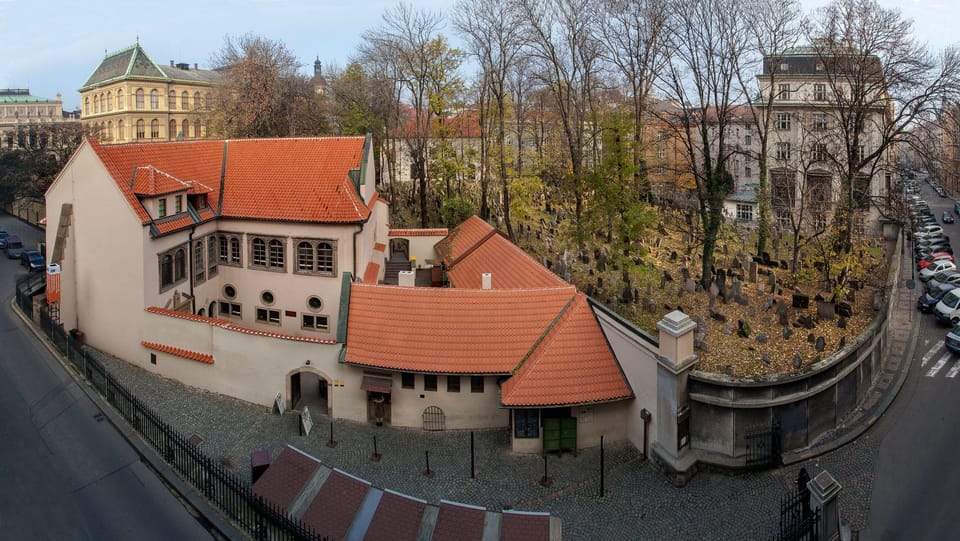 Prague Jewish Town/Skip-the-Line Official Entry Ticket - Pinkas Synagogue: The Shoah Memorial Wall You Don’t Rush