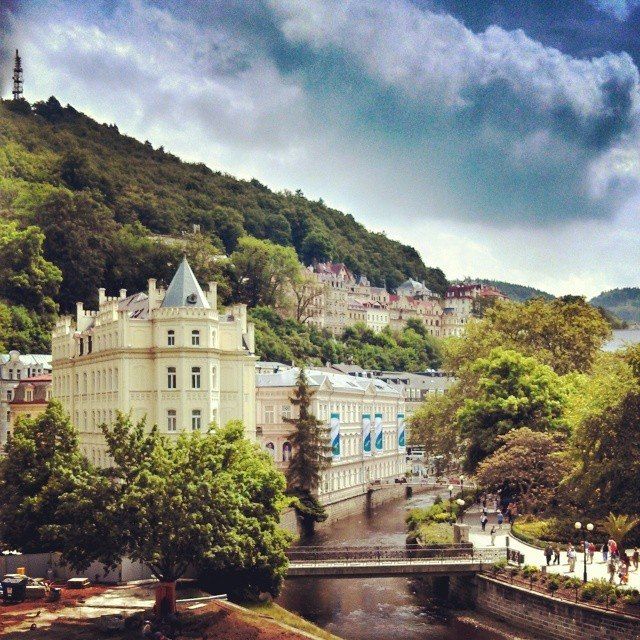 Prague: Karlovy Vary Day Trip with Watchtower and Funicular - Karlovy Vary: Why This Day Trip Feels Like a Side Quest