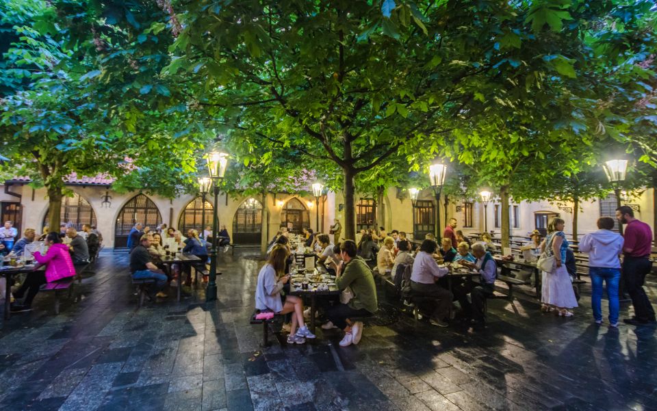 Prague: Legendary Beer Tour with Dinner - The guides: where the experience gets personal