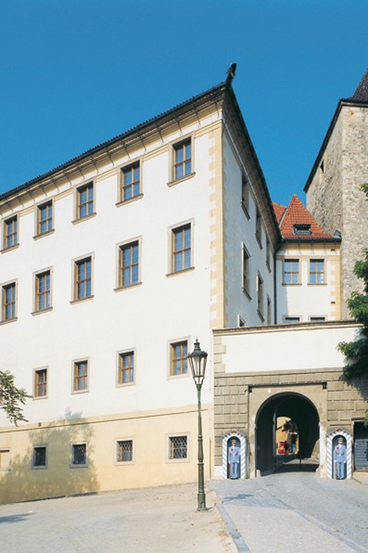 Prague: Lobkowicz Palace Ticket & Audio Guide - The music rooms: Beethoven, Mozart, and why originals matter