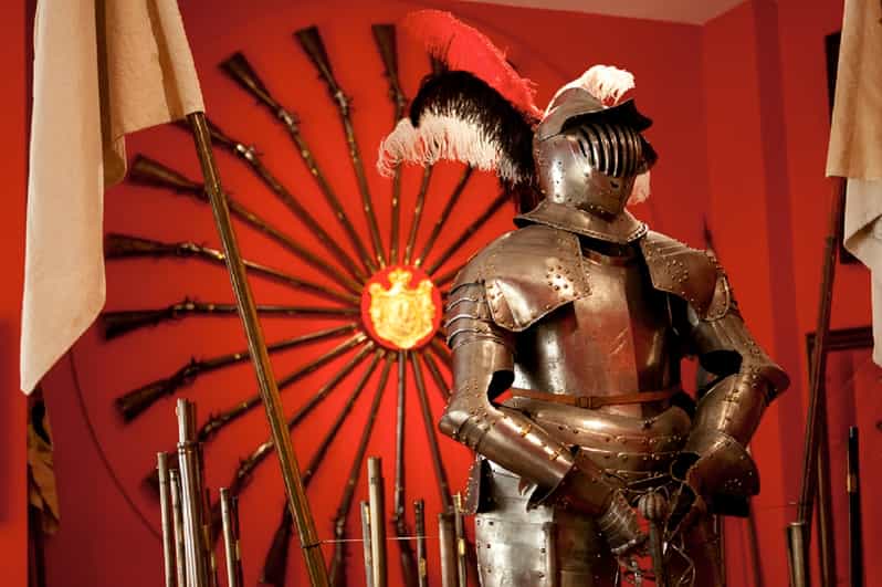 Prague: Lobkowicz Palace Ticket & Audio Guide - Using the audio guide effectively (it’s included)
