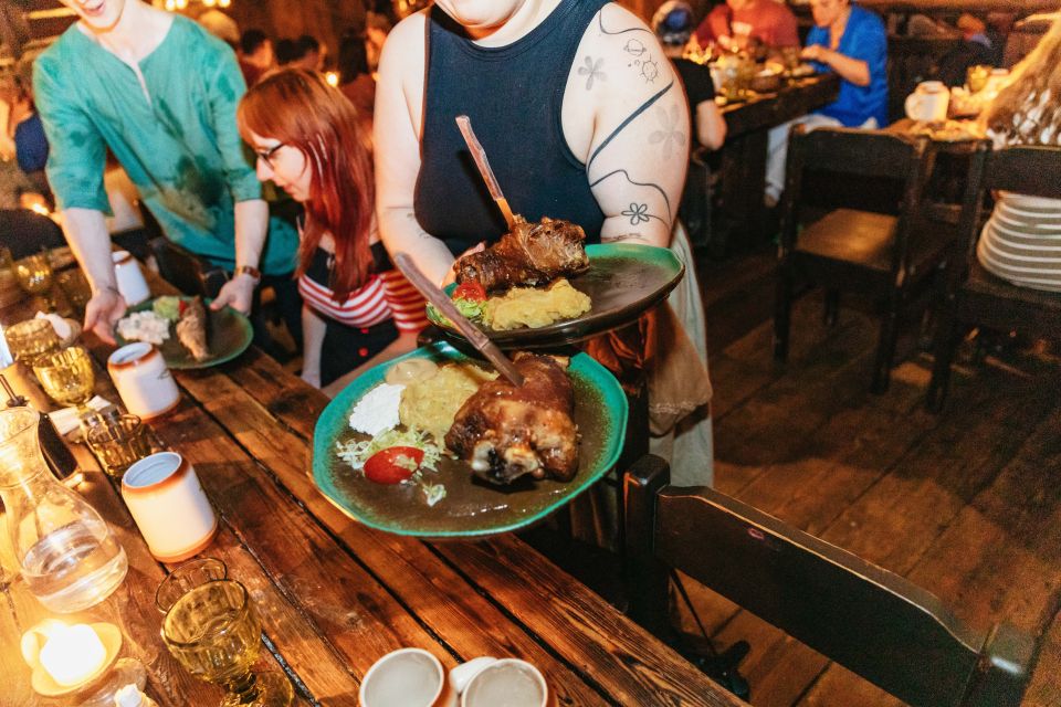 Prague: Medieval Dinner with Unlimited Drinks - Seating and Comfort: Shared Tables, Small Spaces, and How to Make It Work