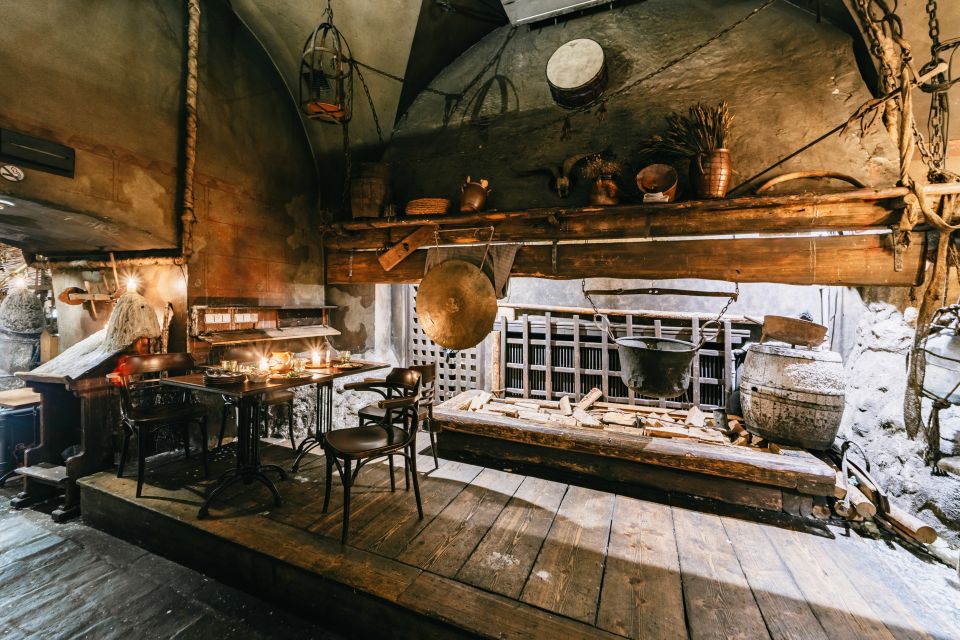 Prague: Medieval Dinner with Unlimited Drinks - Choosing Your Menu: 3 Courses vs 5 Courses (and Which One Fits Your Schedule)