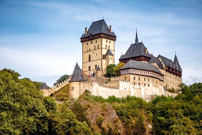 Prague-Munich One-Way Sightseeing Day Tour - How this Prague-to-Munich day tour actually saves your time