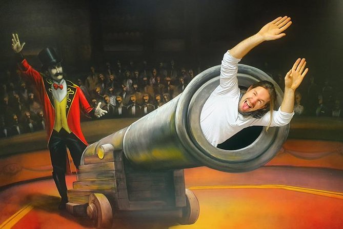 Prague Museum of Fantastic Illusions - Inside the Museum: what 150+ illusions look like in real life