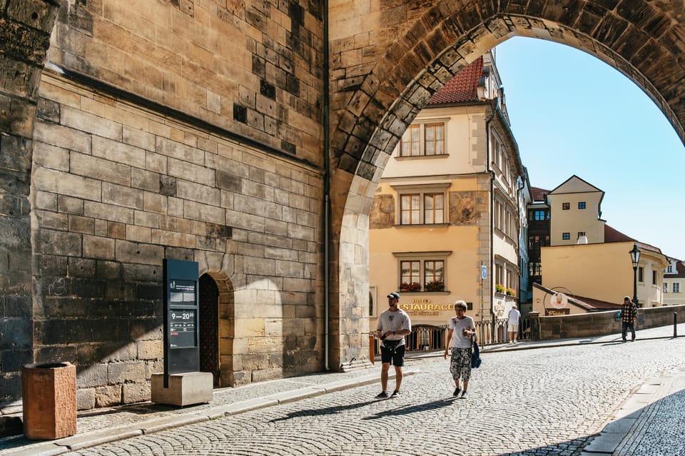 Prague: Old Town, Astronomical Clock and Underground Tour - Rainy-day planning: ponchos help, but shoes matter more