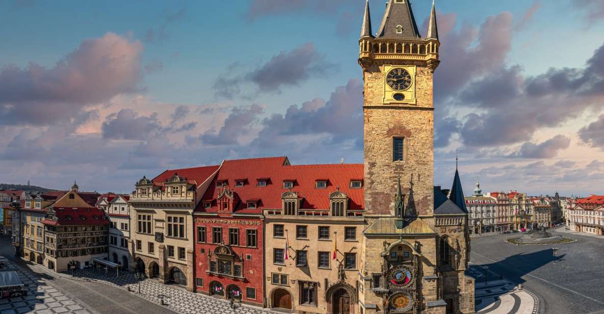 Prague: Old Town Hall Tower Entry Ticket - Your climb route: ramps, stairs, and the paid elevator option