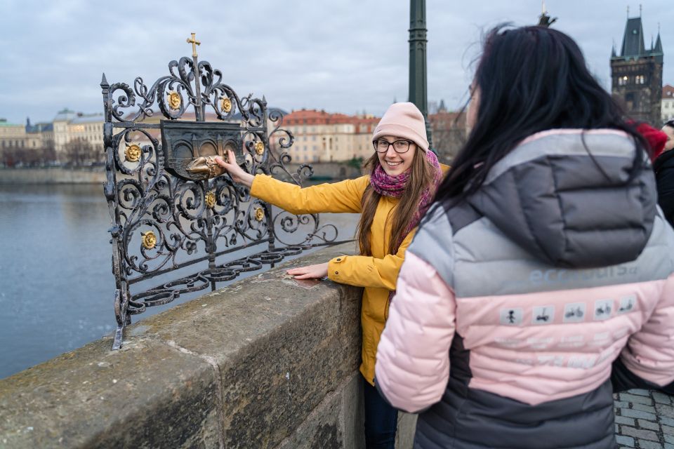 Prague: Old Town Private Walking Tour with Hotel Pickup - Your route: Powder Tower to Charles Bridge, via Old Town and Josefov