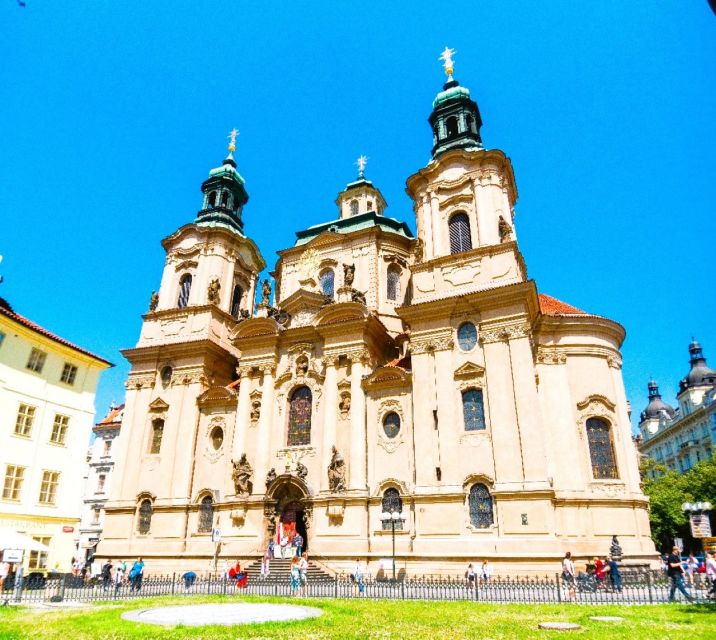 Prague: Old Town Square and Astronomical Clock Audio Guide - How long you need: a full day is the right fit