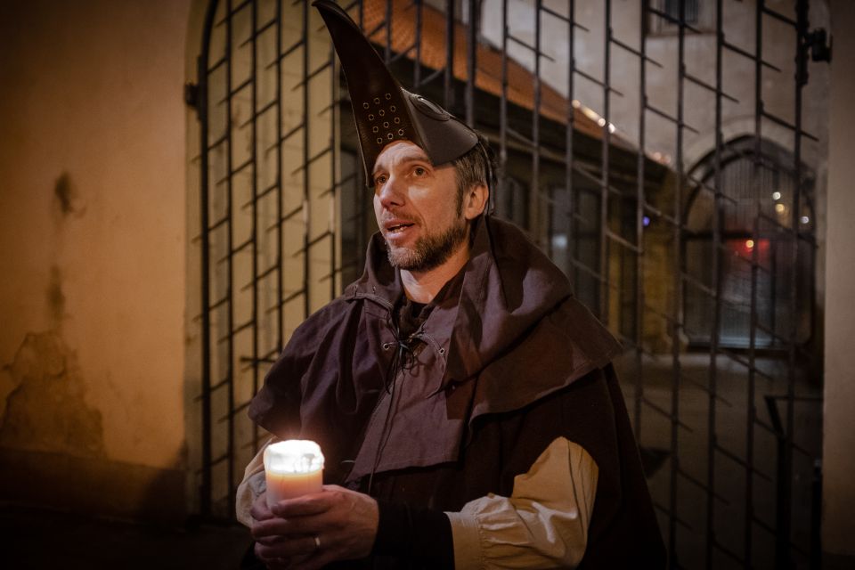 Prague: Plague Doctor Old Town History Walking Tour - Key things that make this tour work