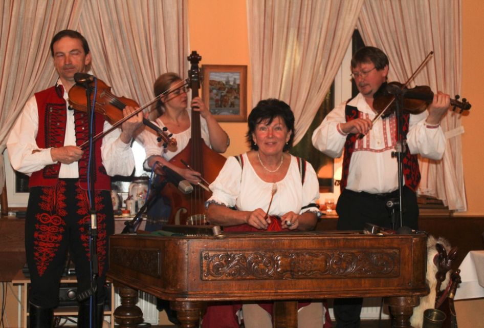 Prague: Traditional Folklore Evening with Dinner & Music - Key takeaways before you go