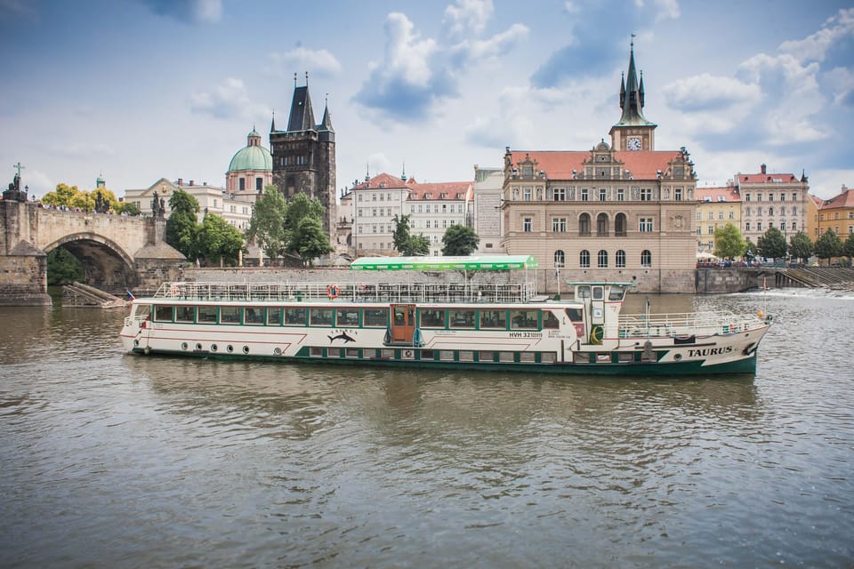 Prague: Vltava River Evening Dinner Cruise - Key Highlights That Matter