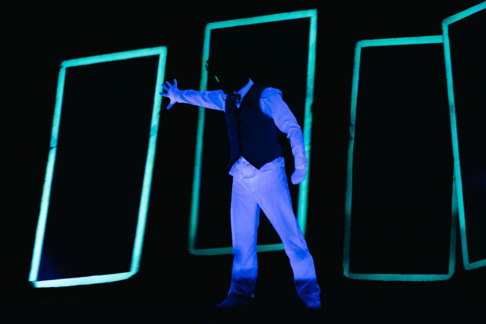 Prague: WOW Show Black Light Theater - The interactive part: how audience participation plays out