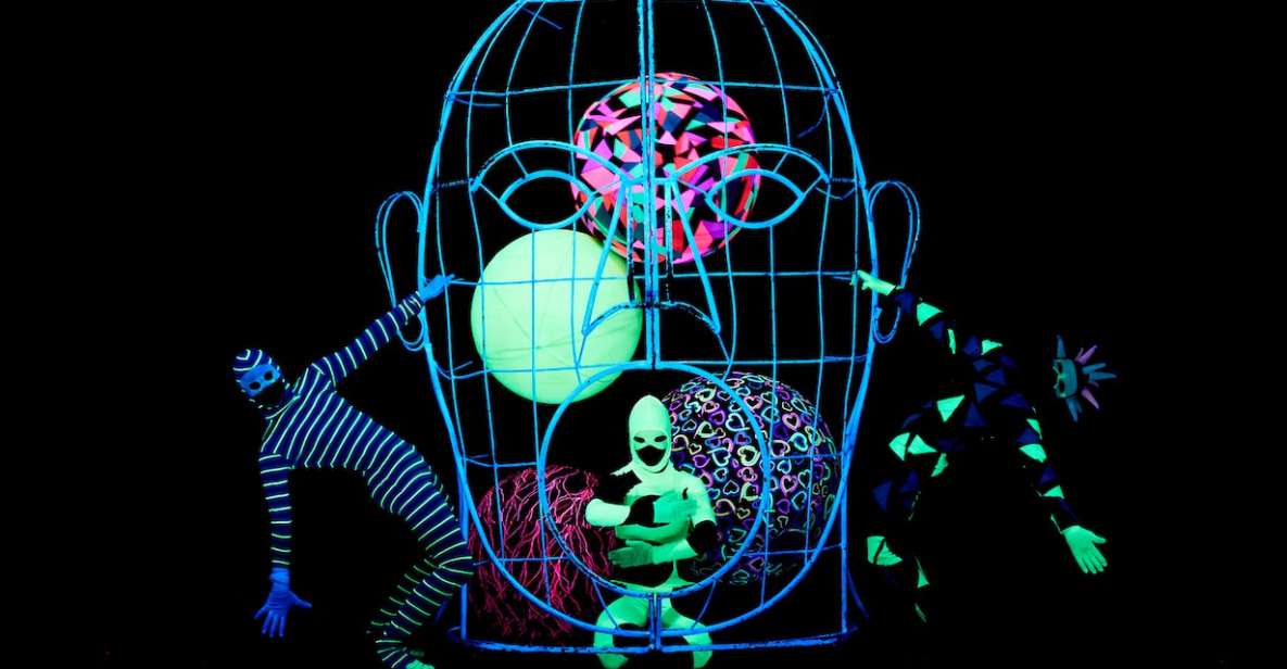 Prague: WOW Show Black Light Theater - Theatre Broadway location: getting there without stress