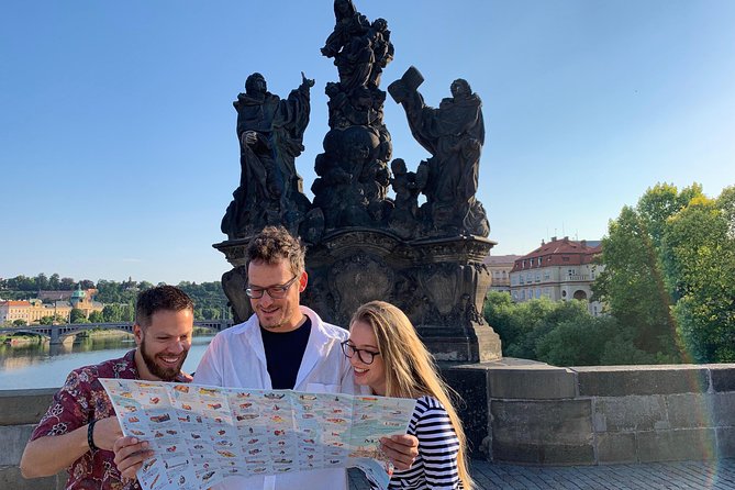 Prague’s TOP Sights - Old Town, Jewish Quarter, Charles Bridge (Tip-based tour) - Theatre des Etats and the Mozart story: a tiny stop with big storytelling power