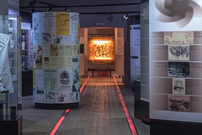 Private Half-Day Tour From Prague To Terezín Concentration Camp - Small Fortress visit: Gestapo prison realities in about one hour
