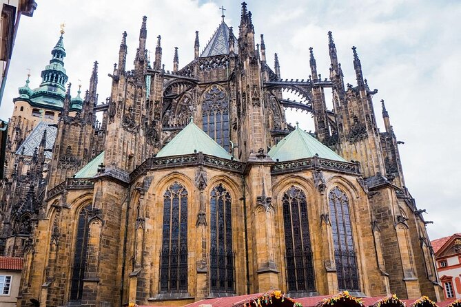 PRIVATE: Prague Castle for the Curious – Kings, Legends & Gardens - Key highlights you’ll notice fast