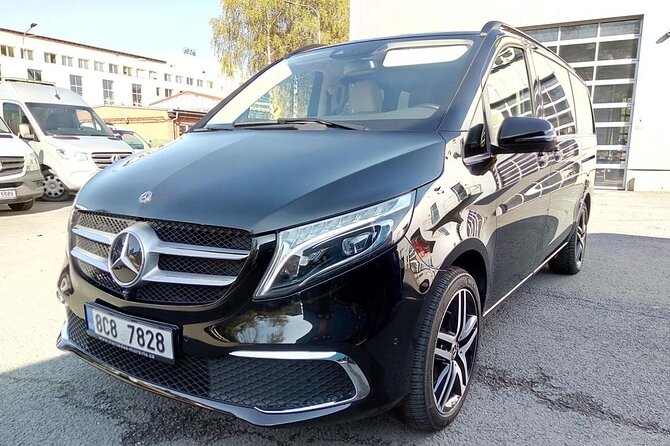 Private Transfer from Prague Airport to Prague City Hotels 1 - 7 pax - The Ride to Your Hotel: Door-to-Door, Not City Guessing