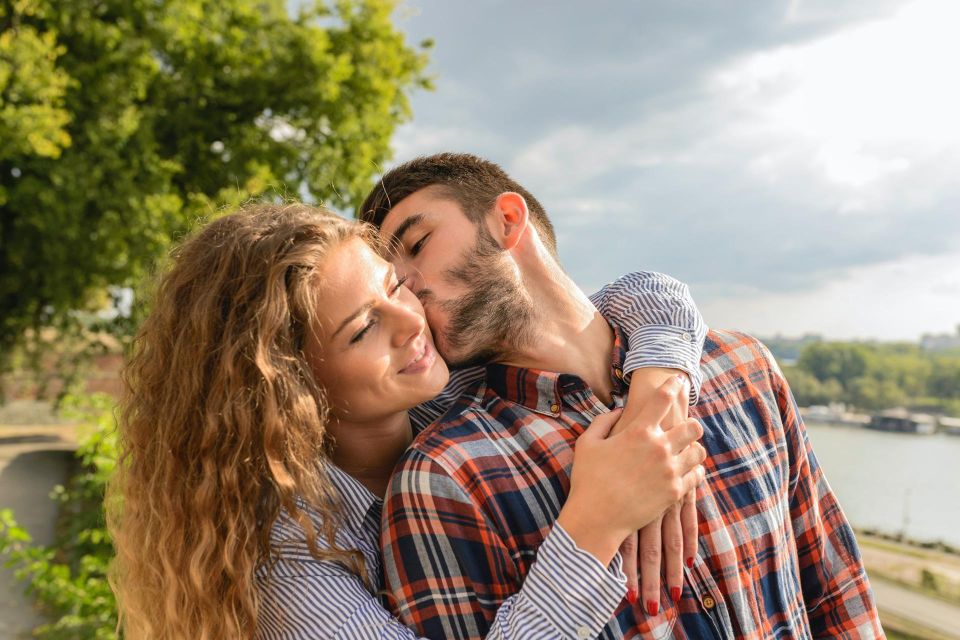 Professional photoshoot in Prague - 1 hour, 30 or 15 min - Meeting Points That Save You From Wasting Shoot Time
