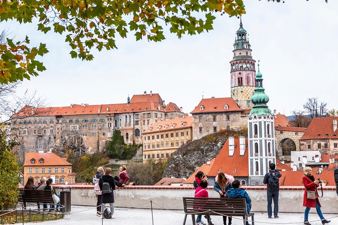 UNESCO Cesky Krumlov from Prague with Guided Tour and Transfer - Cesky Krumlov: Why a UNESCO Day Trip Feels So Special